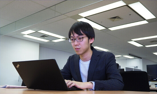 新卒アナリストが語る、イントリックスだからこそ得られる経験
