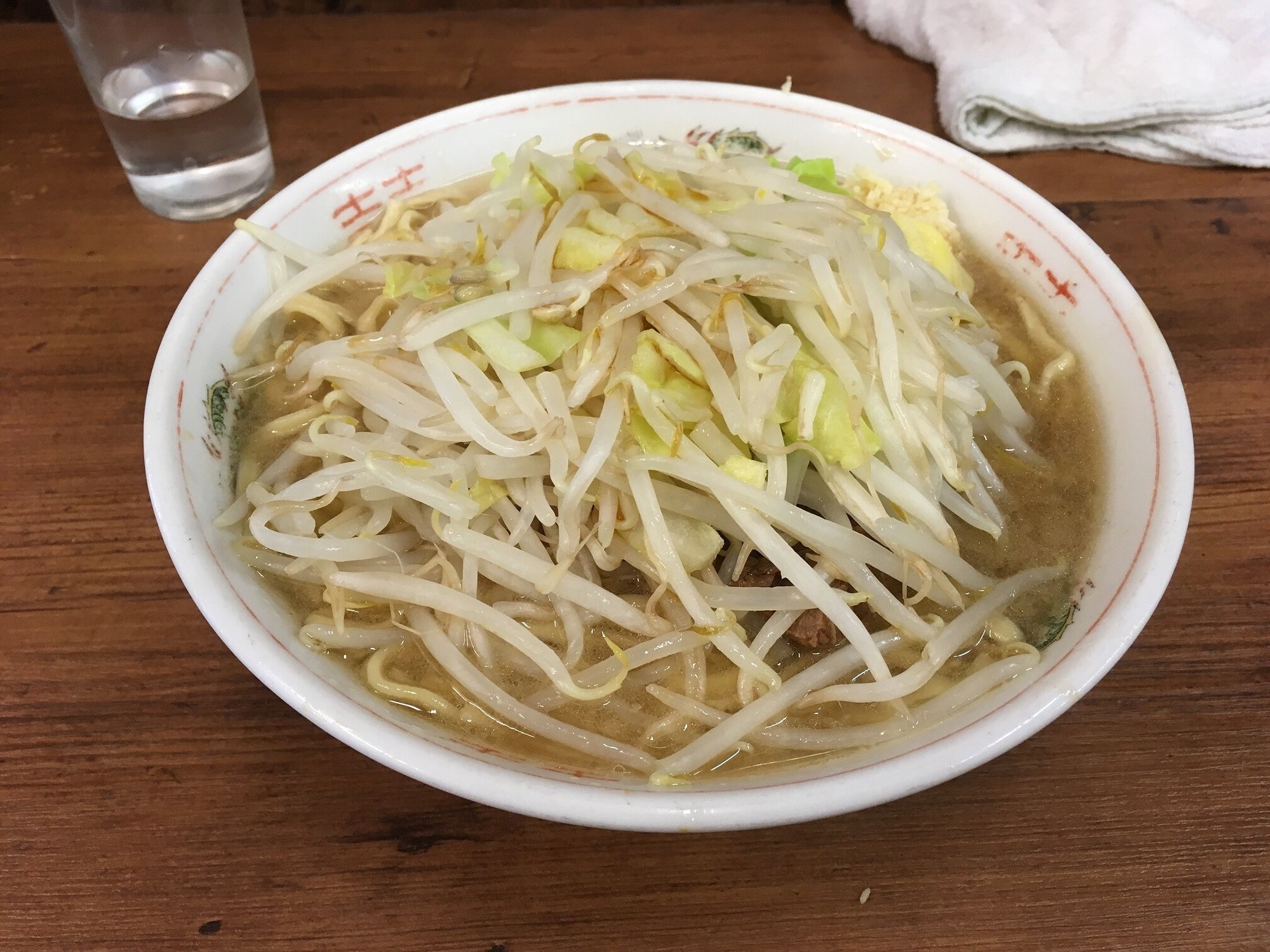ラーメン二郎品川店の小ラーメン