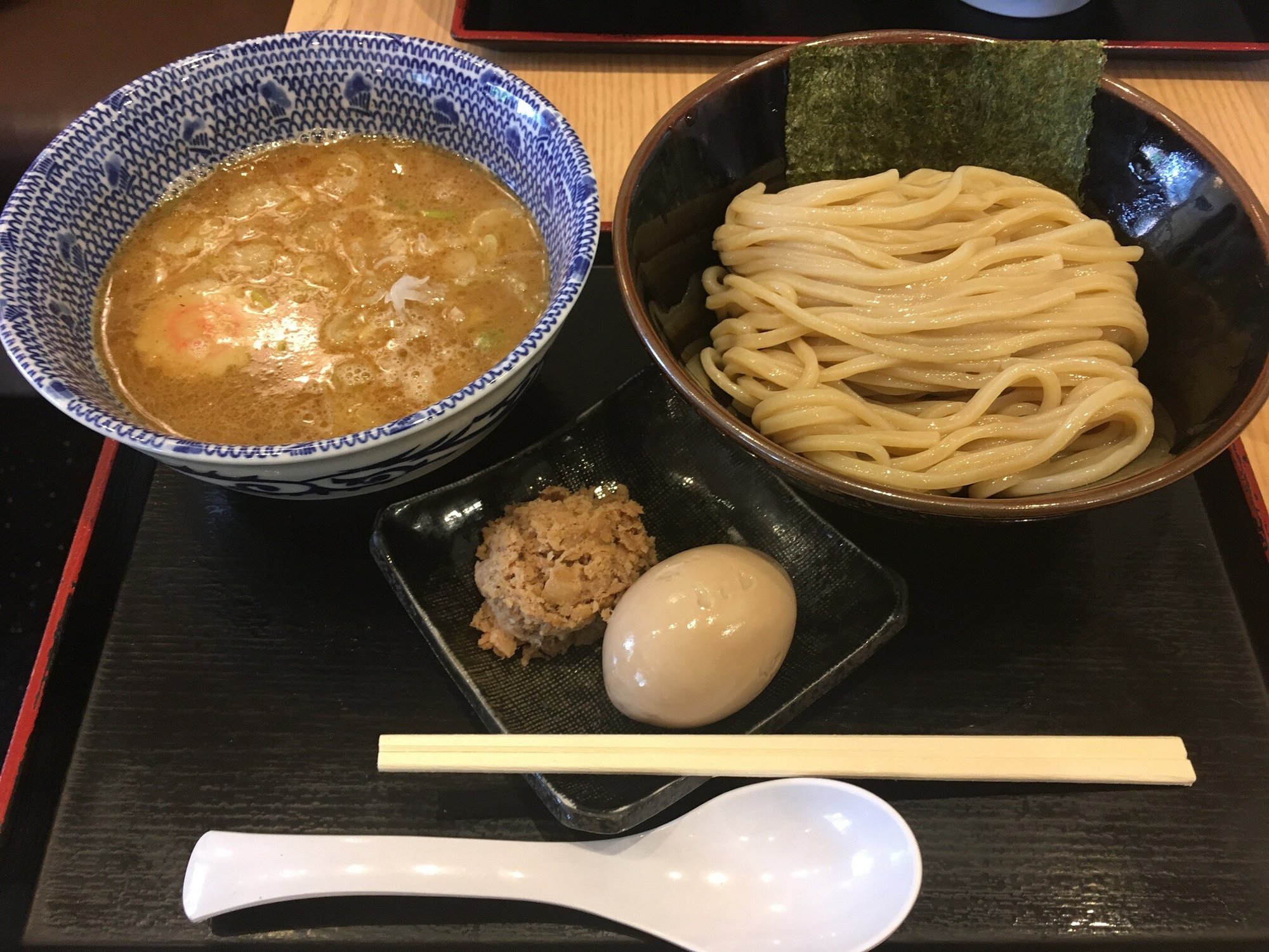 舎鈴北品川店の特製つけ麺